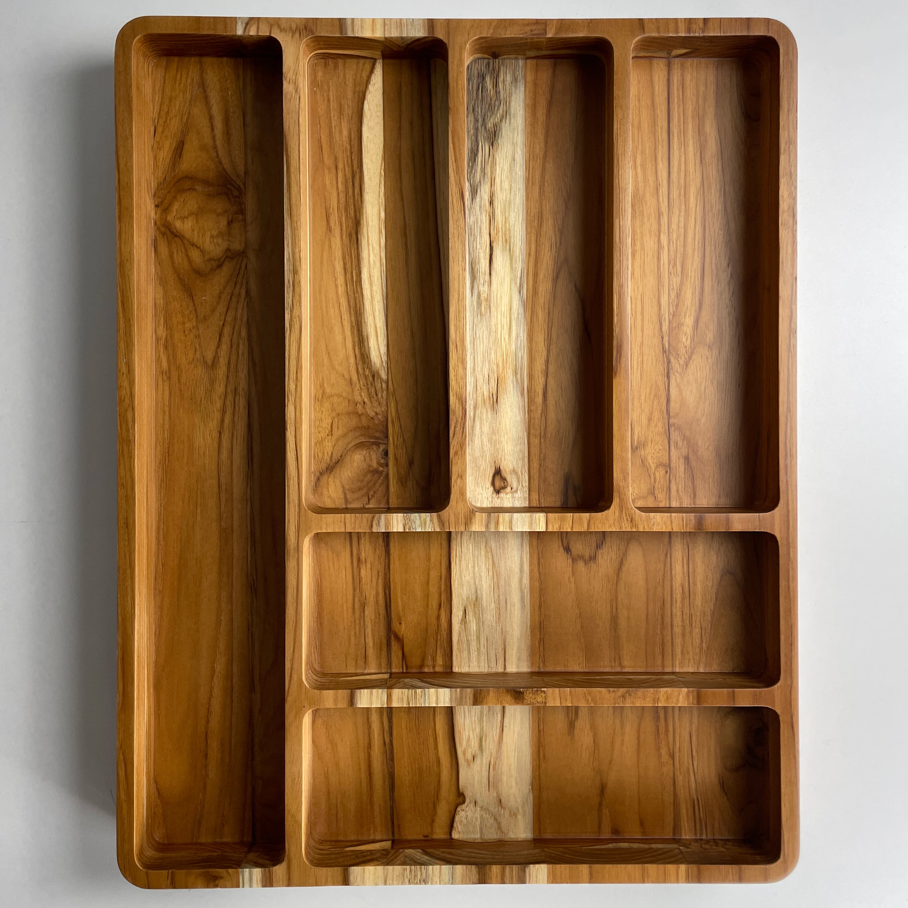 Divisor de Talheres Wood Marcato — vista superior em acabamento Teka